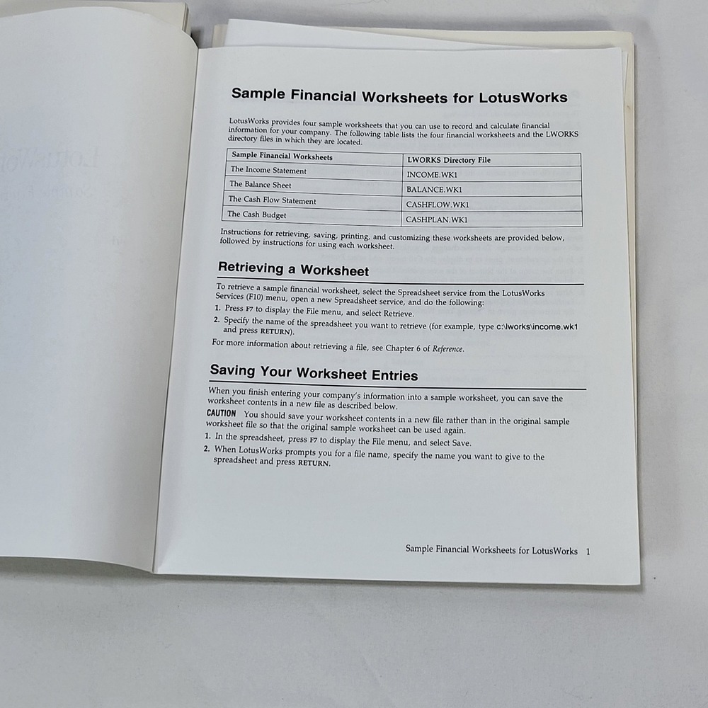 VTG 1990 Lotus Works Tutorial Reference Financial Worksheet User Guide Books - Picture 10 of 10